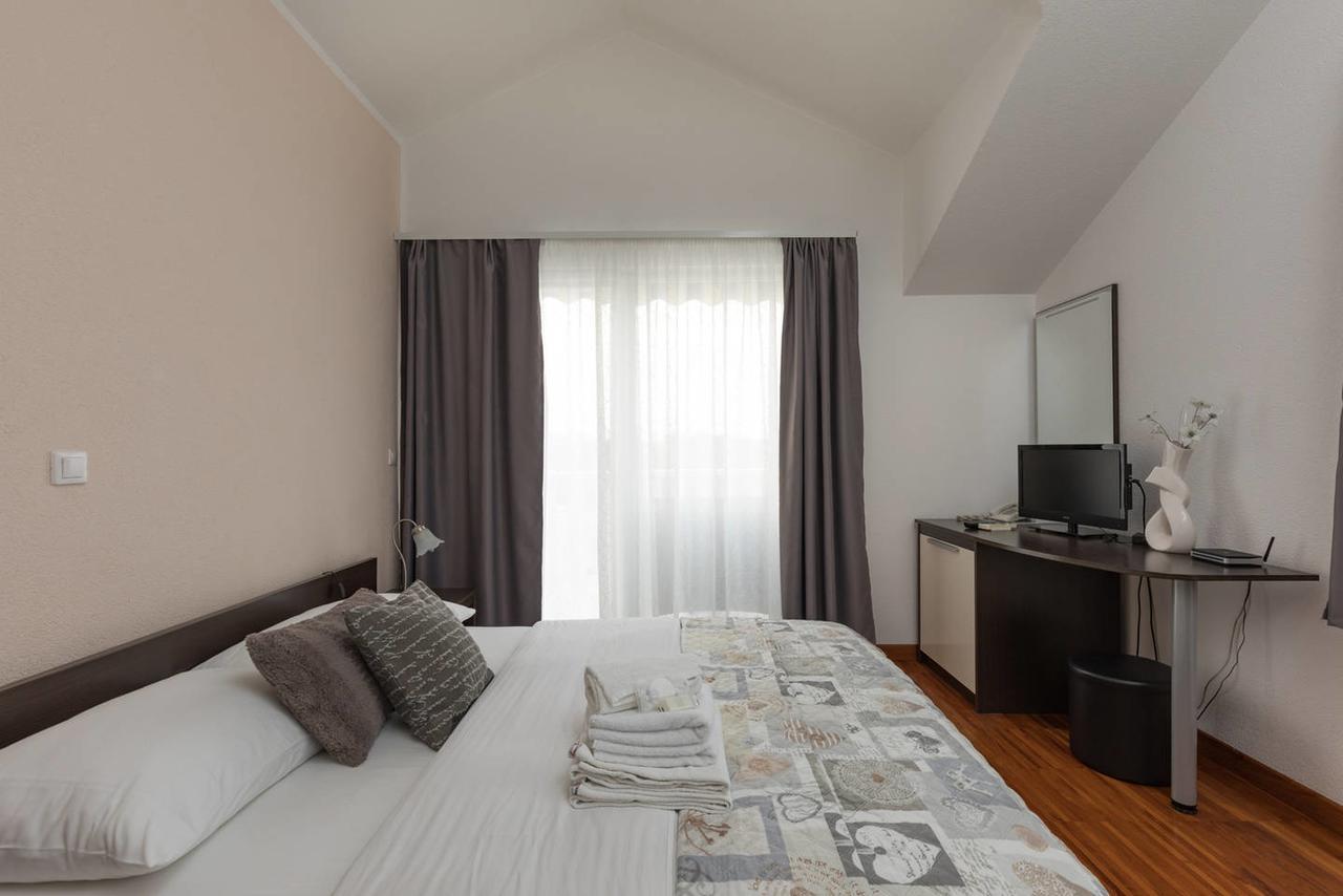 Apartments & Rooms Villa Maslina Trogir Zewnętrze zdjęcie