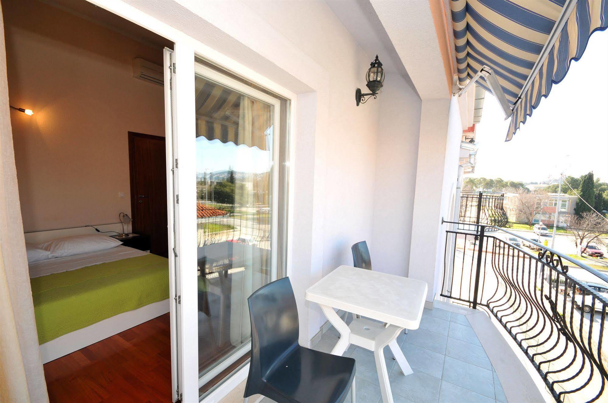 Apartments & Rooms Villa Maslina Trogir Zewnętrze zdjęcie